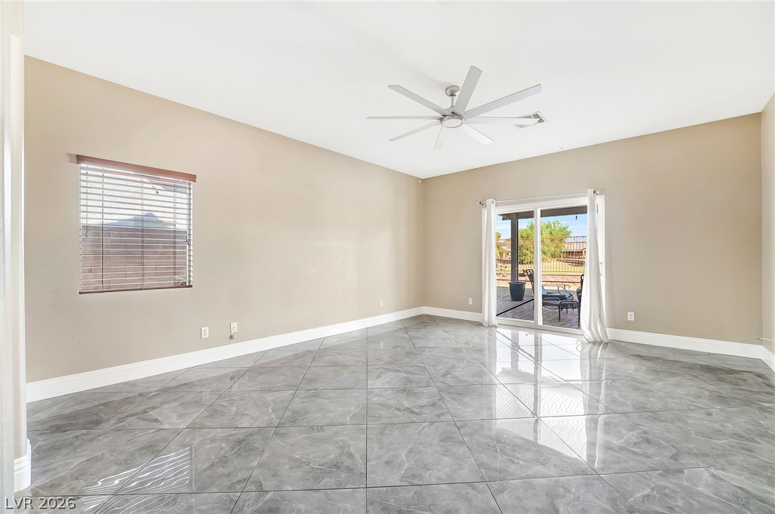5968 Pavilion Lakes Avenue Las Vegas NV 89122