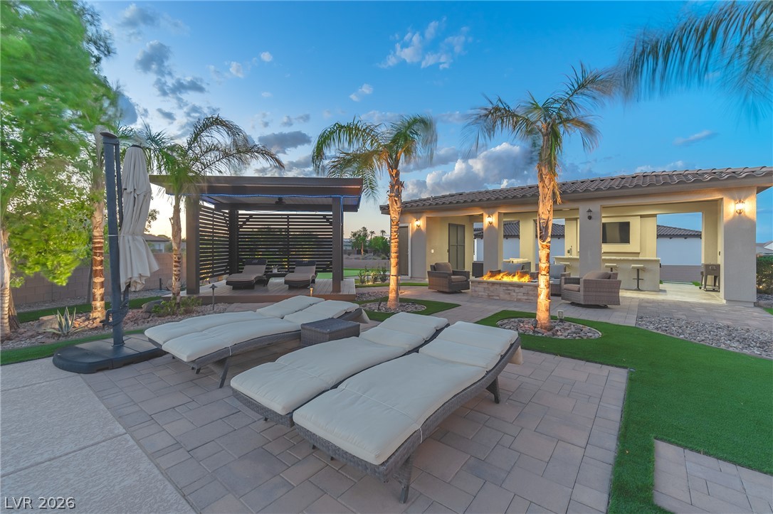 240 San Salvador Avenue Henderson NV 89002
