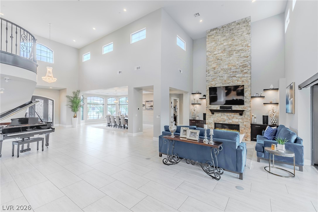 240 San Salvador Avenue Henderson NV 89002