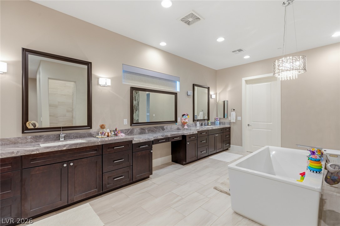 5 Crystal Tree Pass Henderson NV 89052