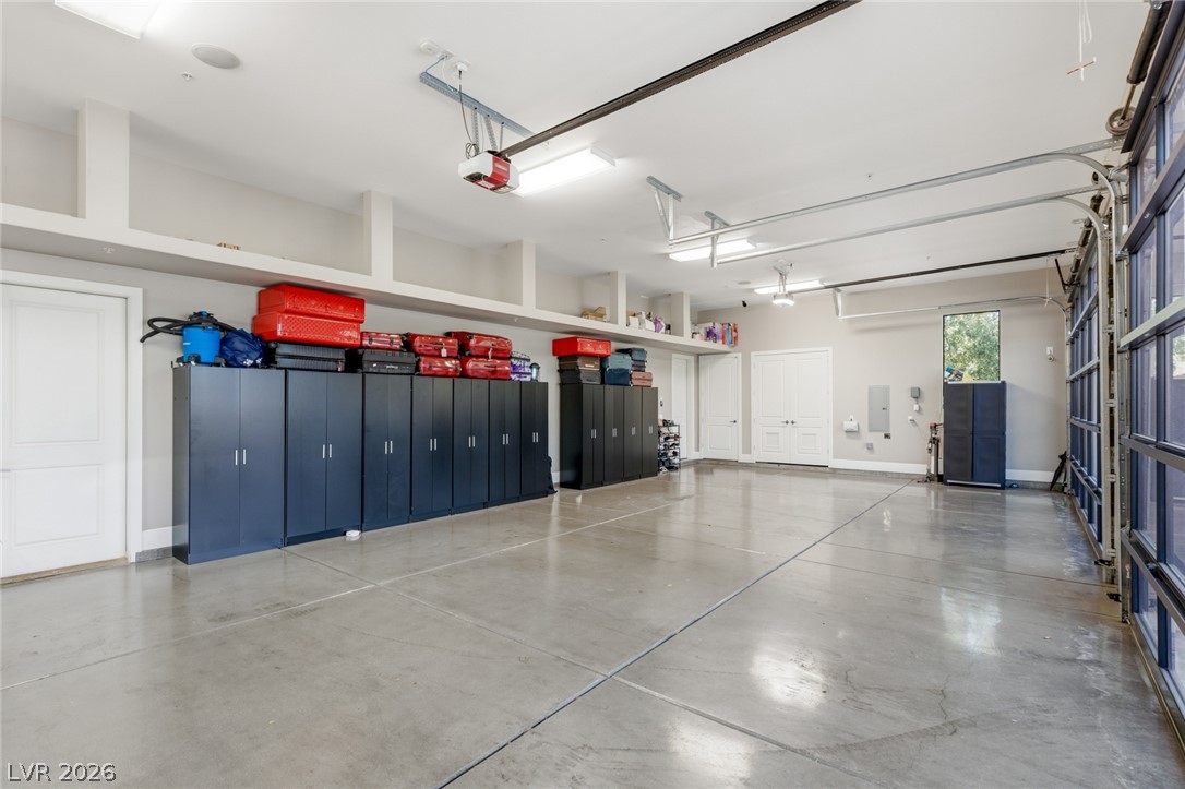 5 Crystal Tree Pass Henderson NV 89052
