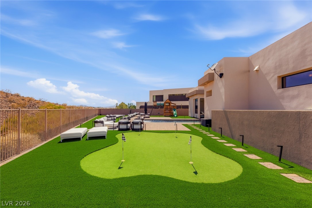 5 Crystal Tree Pass Henderson NV 89052