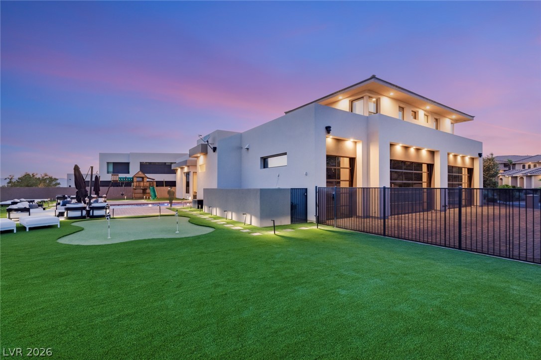 5 Crystal Tree Pass Henderson NV 89052