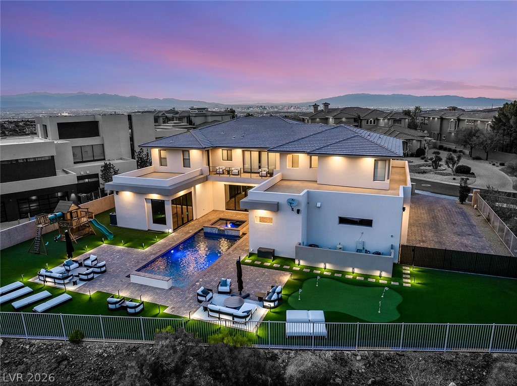5 Crystal Tree Pass Henderson NV 89052