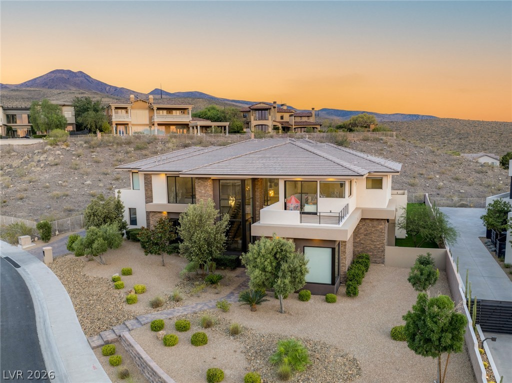 5 Crystal Tree Pass Henderson NV 89052