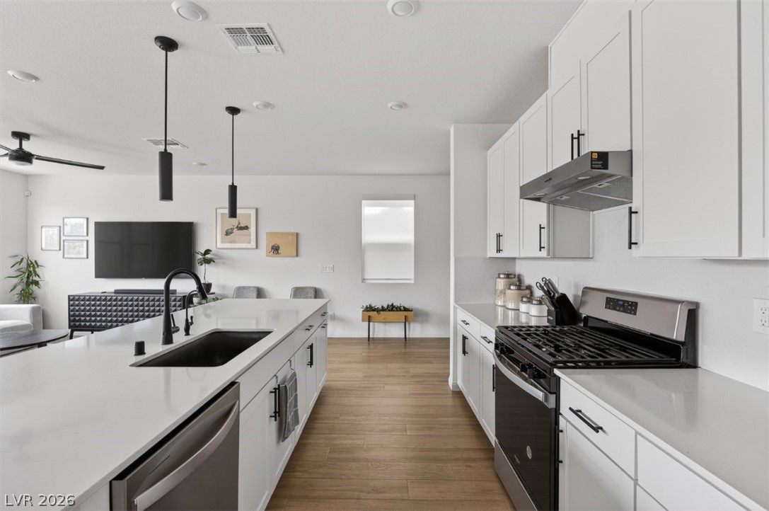 10210 Midnight Onyx Street Las Vegas NV 89141