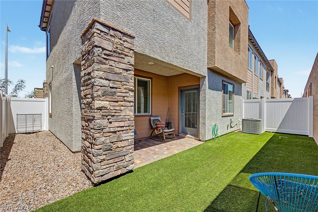 231 Oliver Peak Avenue Henderson NV 89015