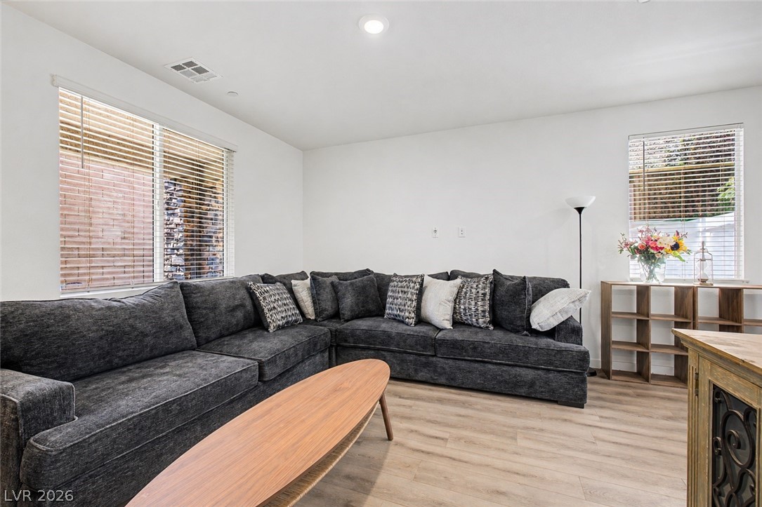 231 Oliver Peak Avenue Henderson NV 89015