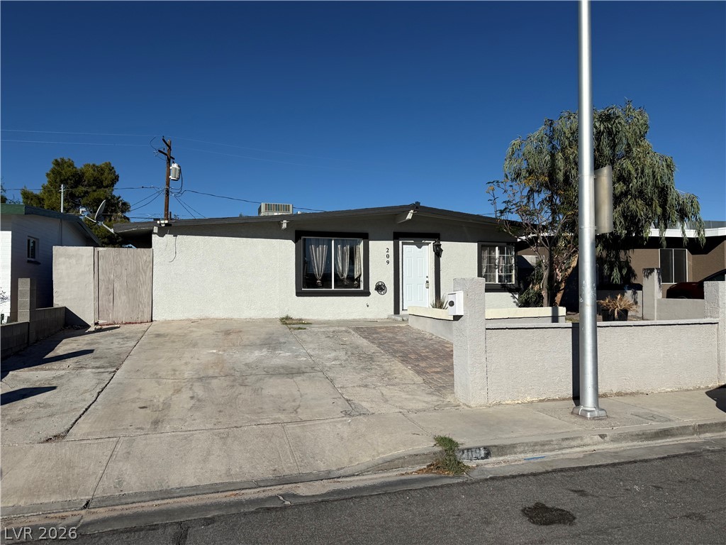 209 Stanford Street Las Vegas NV 89107