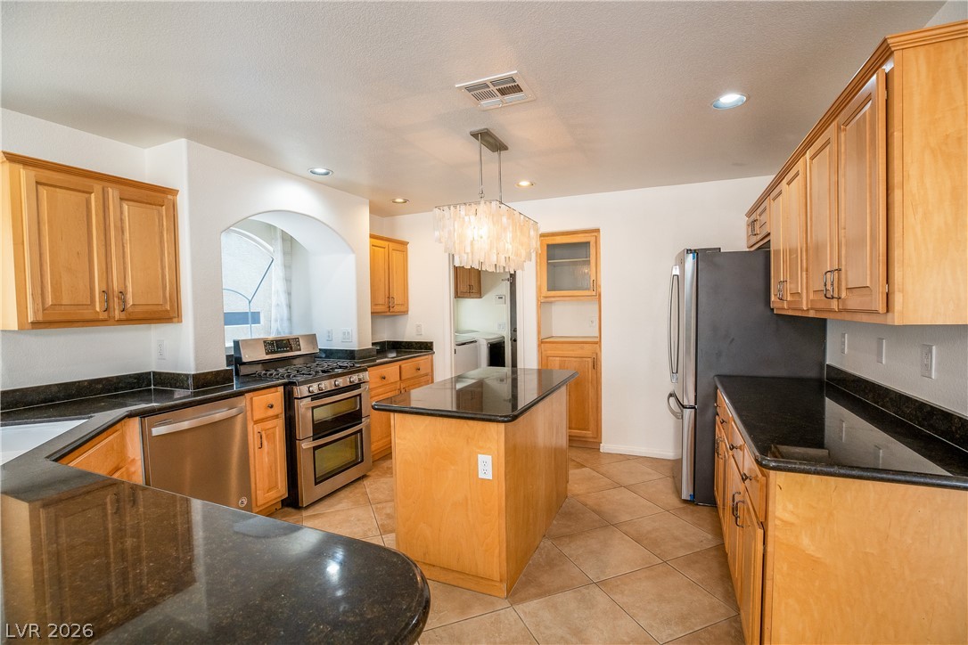 10902 Pentland Downs Street Las Vegas NV 89141