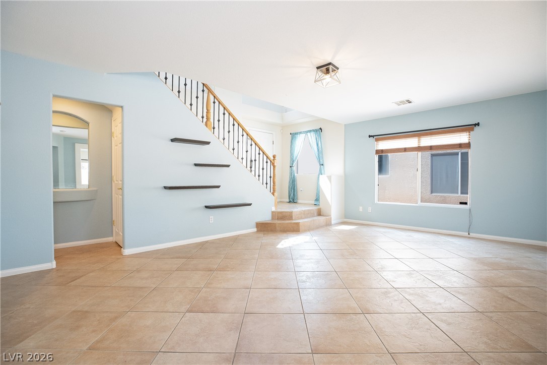 10902 Pentland Downs Street Las Vegas NV 89141