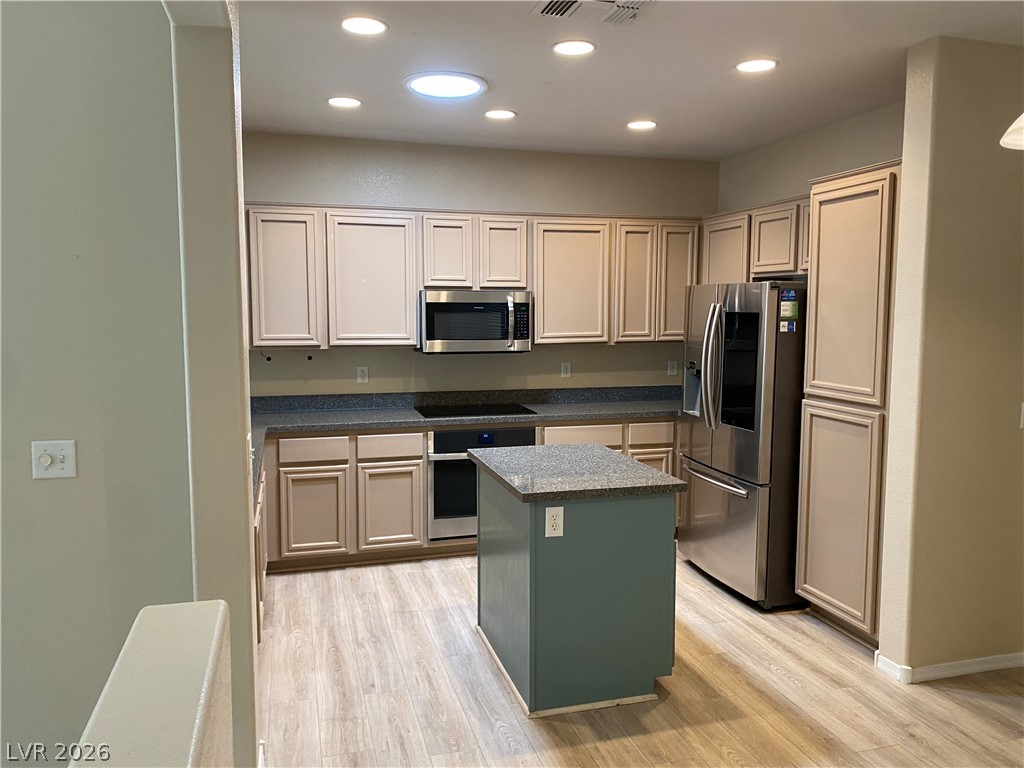 2529 Evansville Avenue Henderson NV 89052