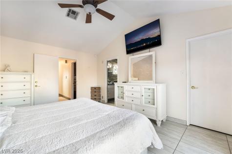 3814 Edmond Street Las Vegas NV 89103