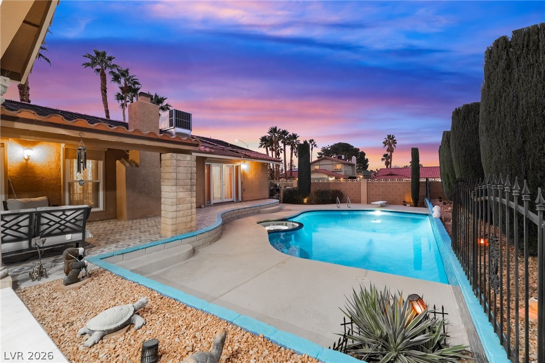 3814 Edmond Street Las Vegas NV 89103