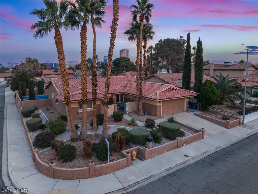 3814 Edmond Street Las Vegas NV 89103