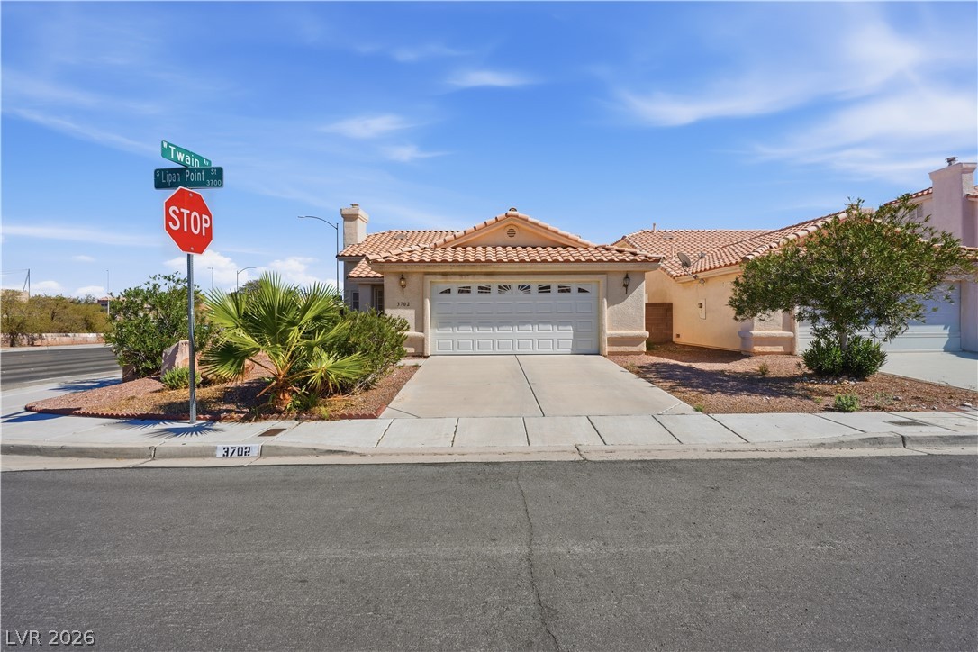 3702 Lipan Point Street Las Vegas NV 89147