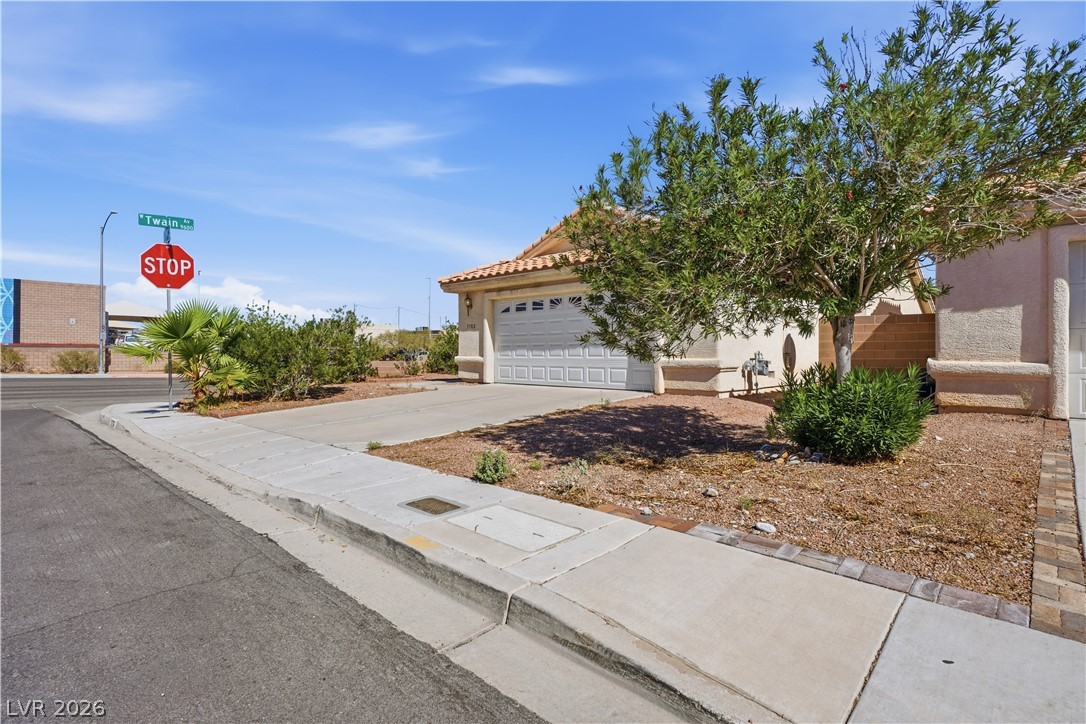 3702 Lipan Point Street Las Vegas NV 89147