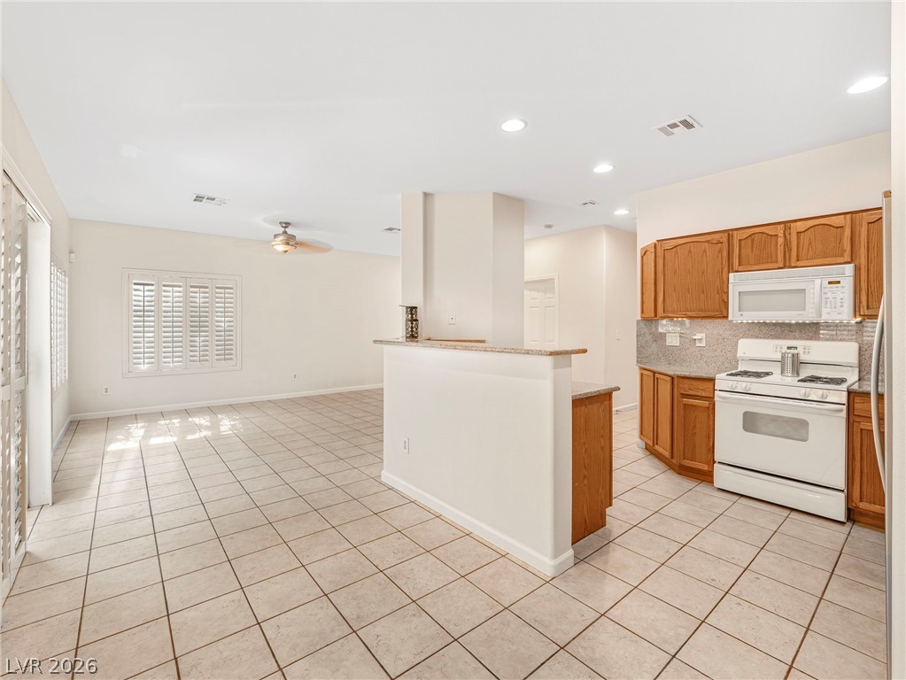272 Fortifying Crest Court Henderson NV 89052