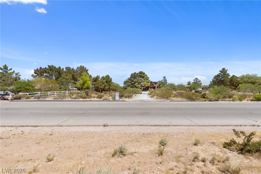 8370 Avery Street Las Vegas NV 89161