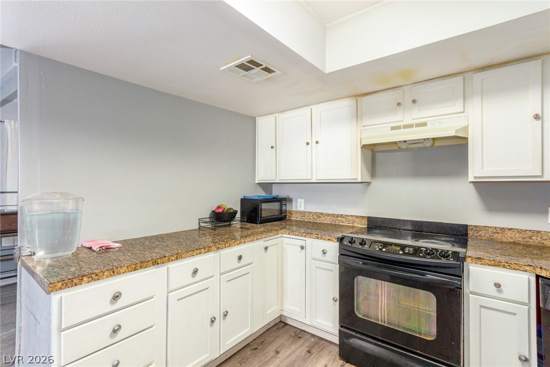 5713 Smoke Ranch Road D Las Vegas NV 89108