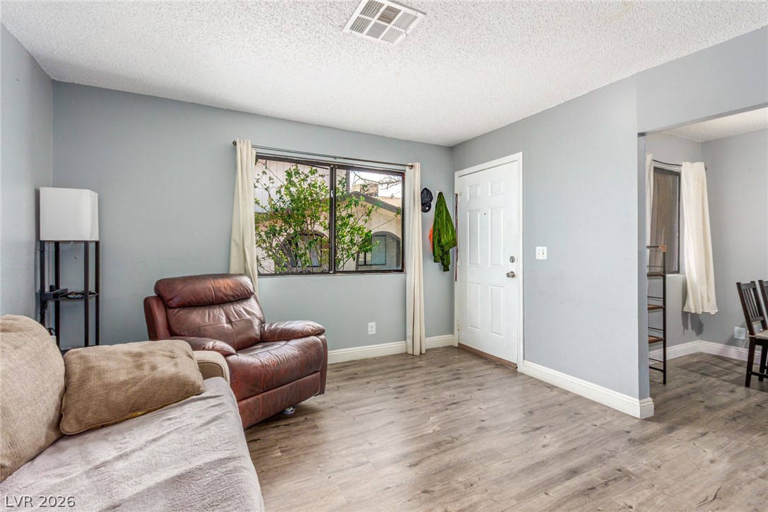5713 Smoke Ranch Road D Las Vegas NV 89108