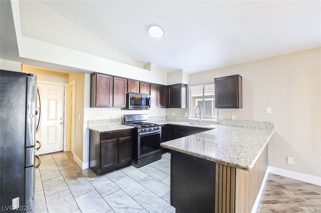 6326 Mount Rainier Avenue Las Vegas NV 89156