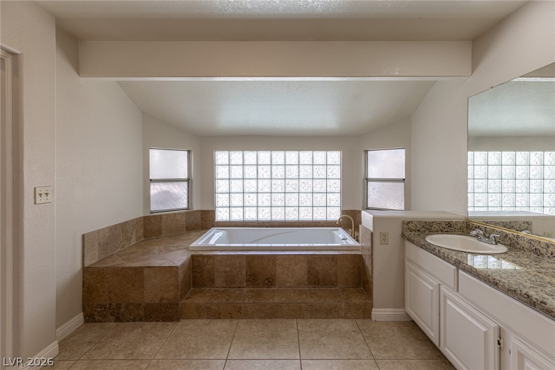 9312 Angelfish Drive Las Vegas NV 89117