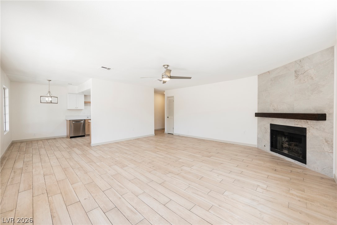 1612 Crest Haven Avenue Las Vegas NV 89108