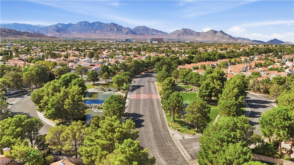 9817 Cross Creek Way Las Vegas NV 89117