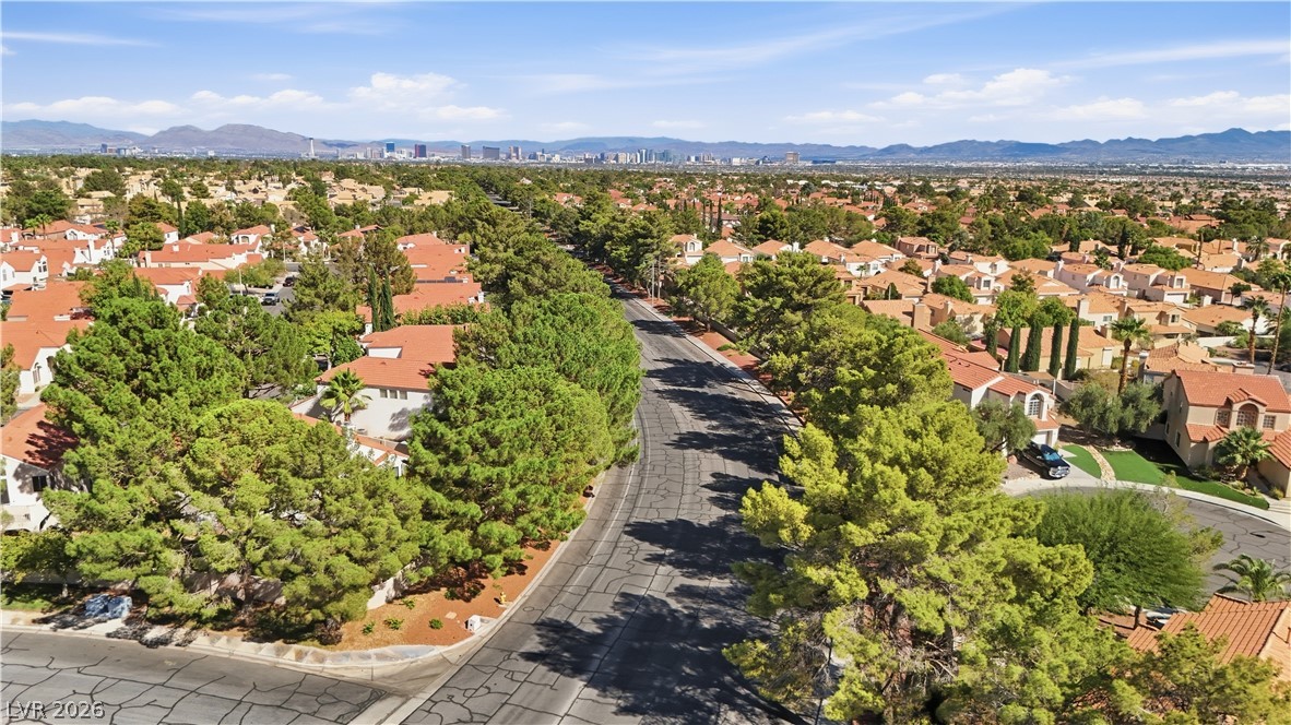 9817 Cross Creek Way Las Vegas NV 89117