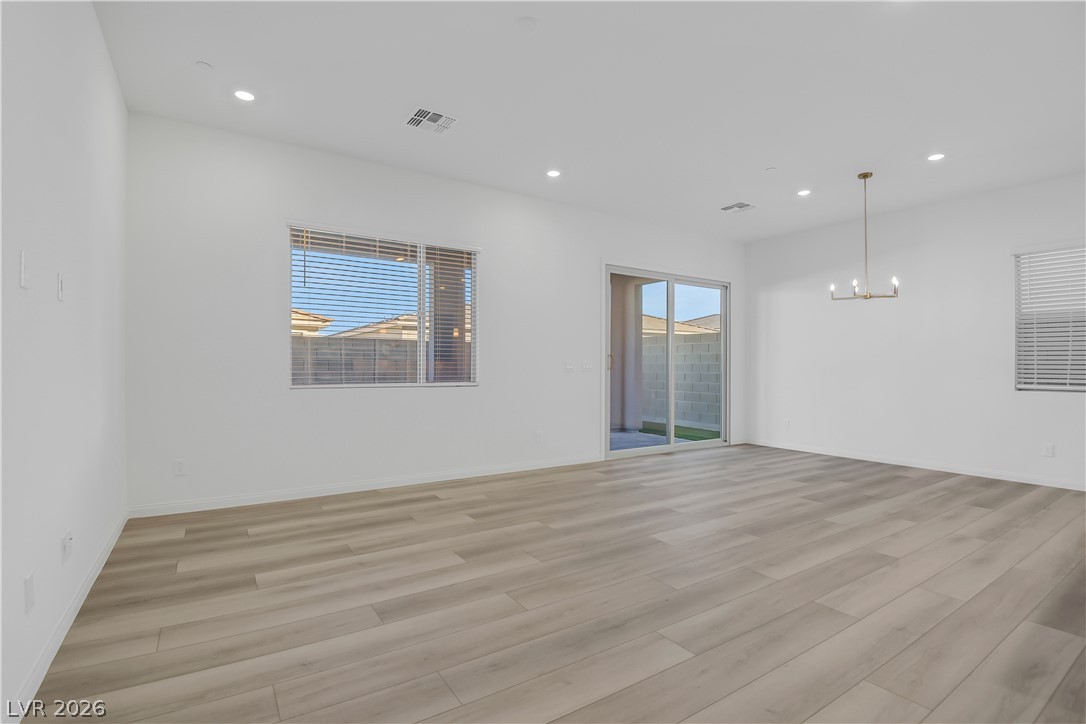 1570 Rock Kestrel Street Las Vegas NV 89138