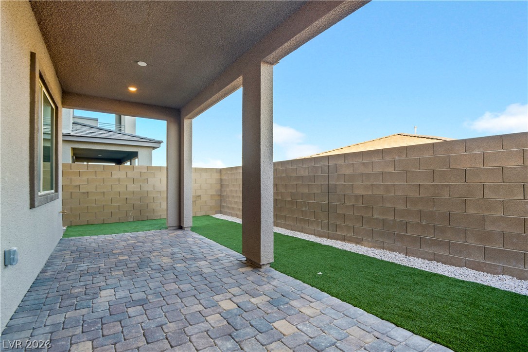 1570 Rock Kestrel Street Las Vegas NV 89138