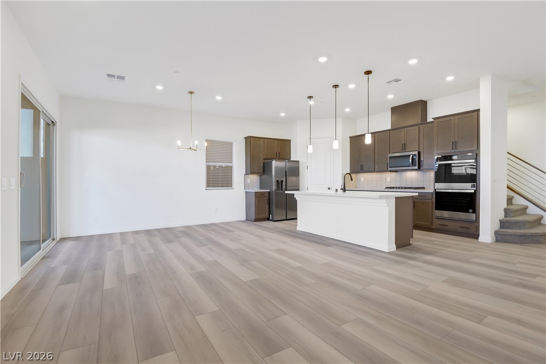 1570 Rock Kestrel Street Las Vegas NV 89138