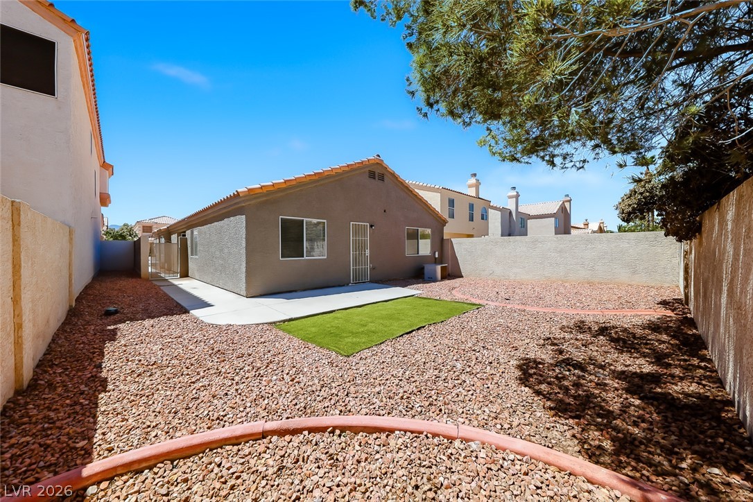 1432 Lucia Drive Las Vegas NV 89128
