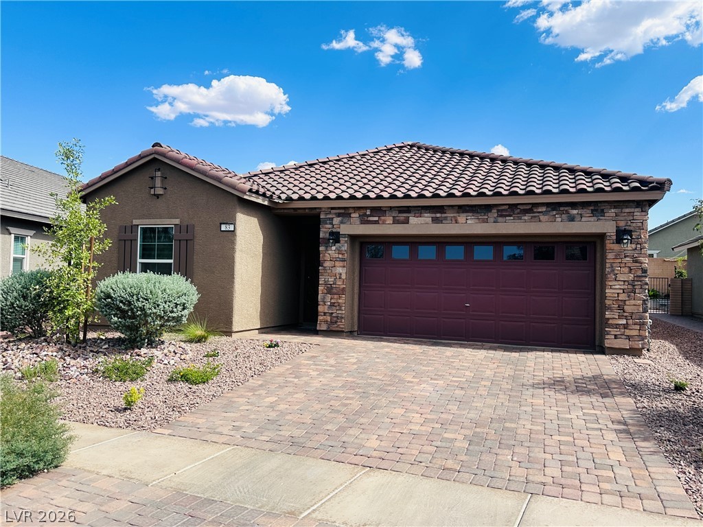 83 Summer Rhapsody Avenue Henderson NV 89015