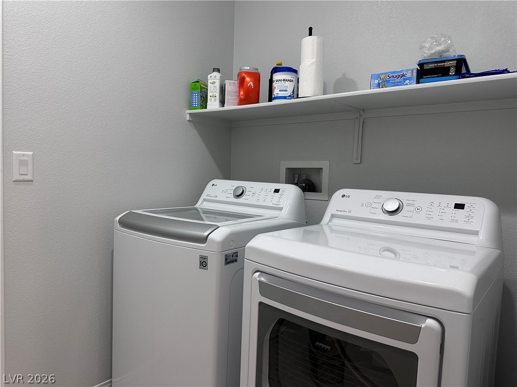 83 Summer Rhapsody Avenue Henderson NV 89015