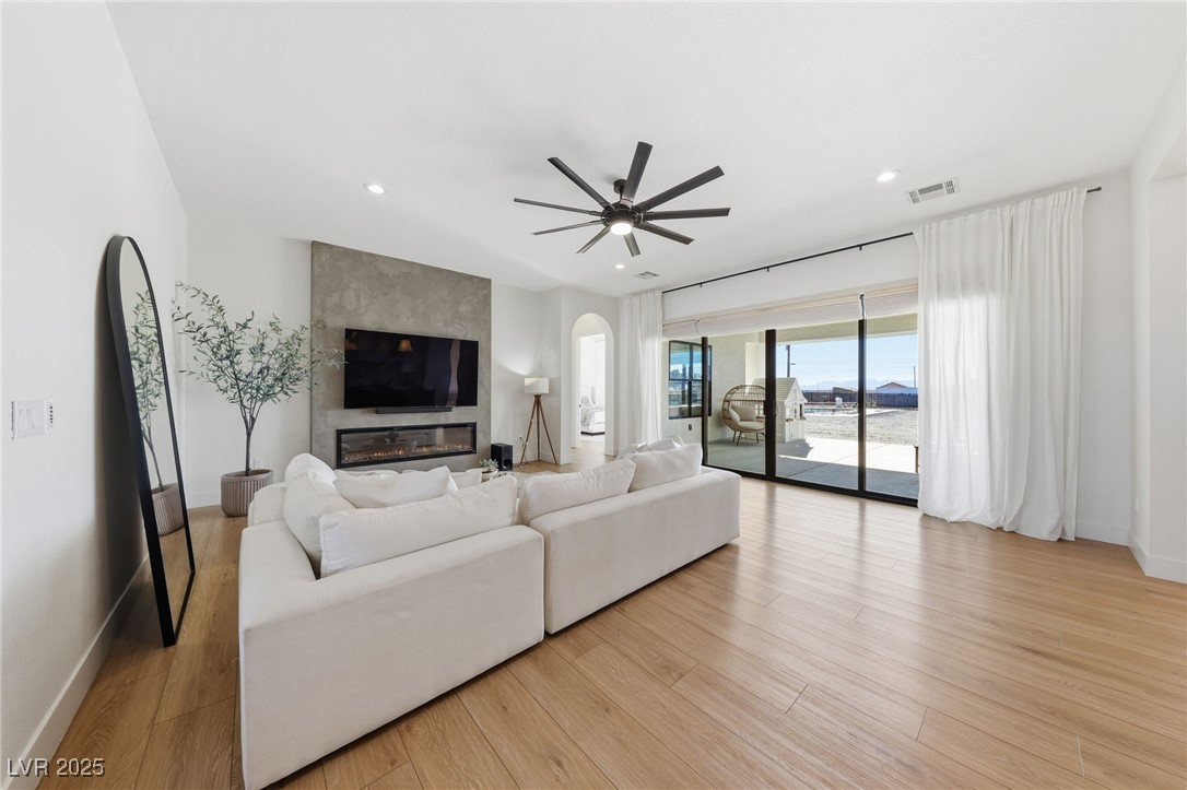 1221 Marion Miller Pahrump NV 89048