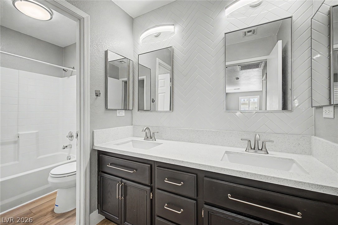 10116 Whitney Falls Court Las Vegas NV 89148
