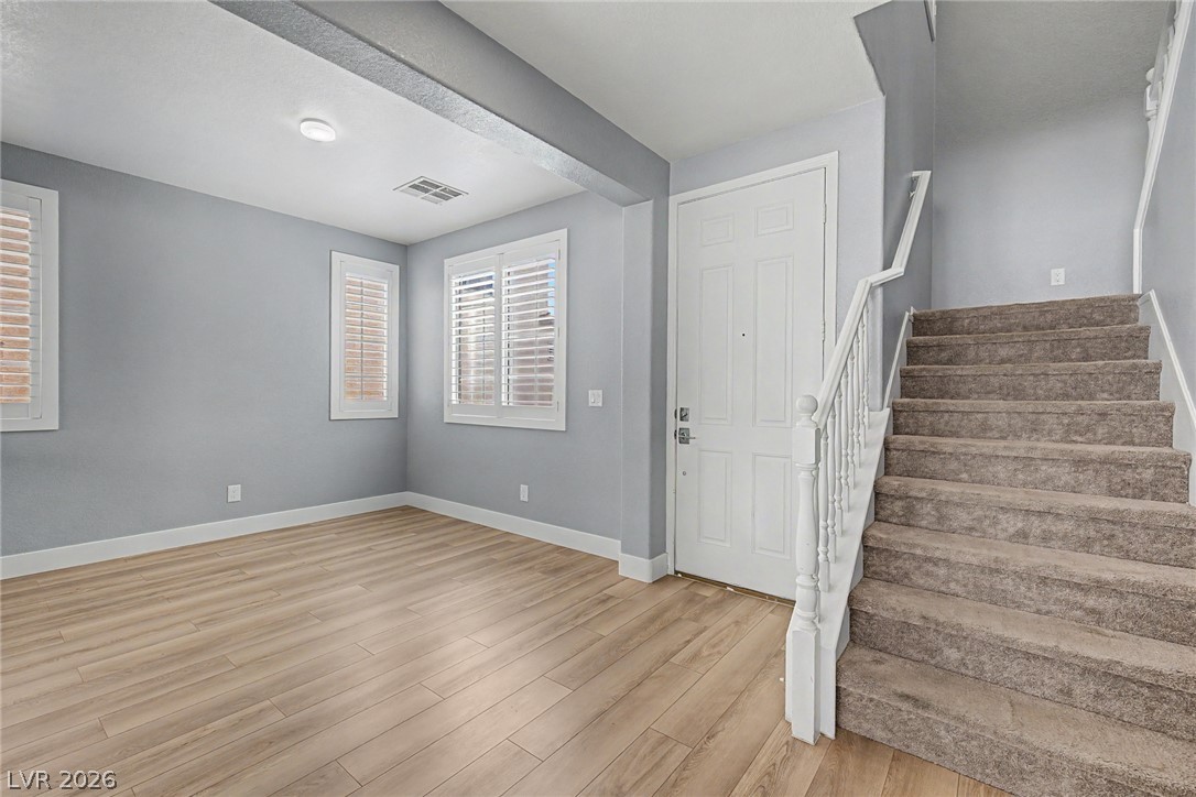 10116 Whitney Falls Court Las Vegas NV 89148