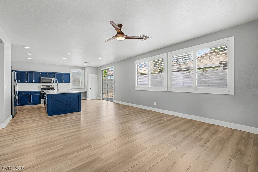 10116 Whitney Falls Court Las Vegas NV 89148