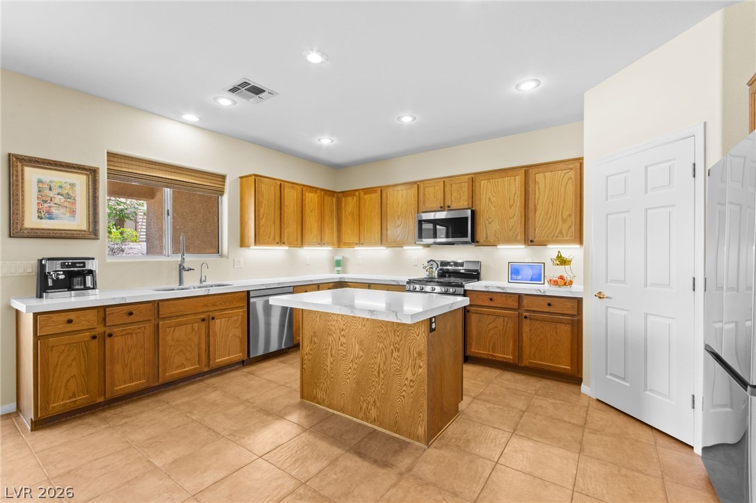 2880 Goldcreek Street Henderson NV 89052