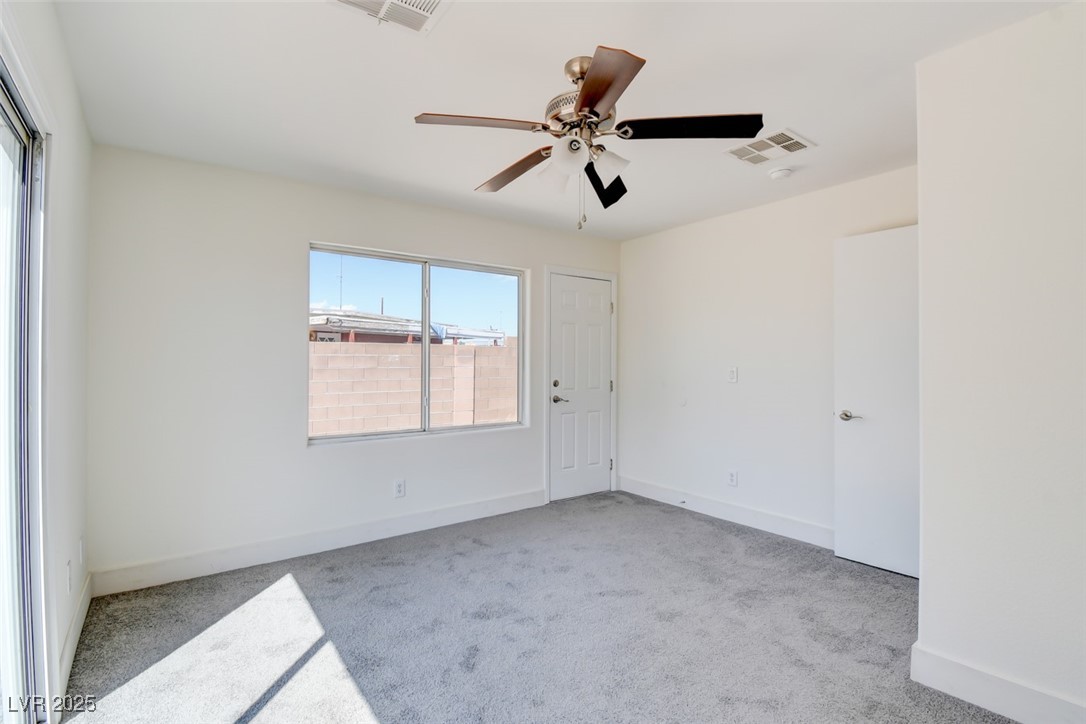 1405 Oakwood Avenue North Las Vegas NV 89030