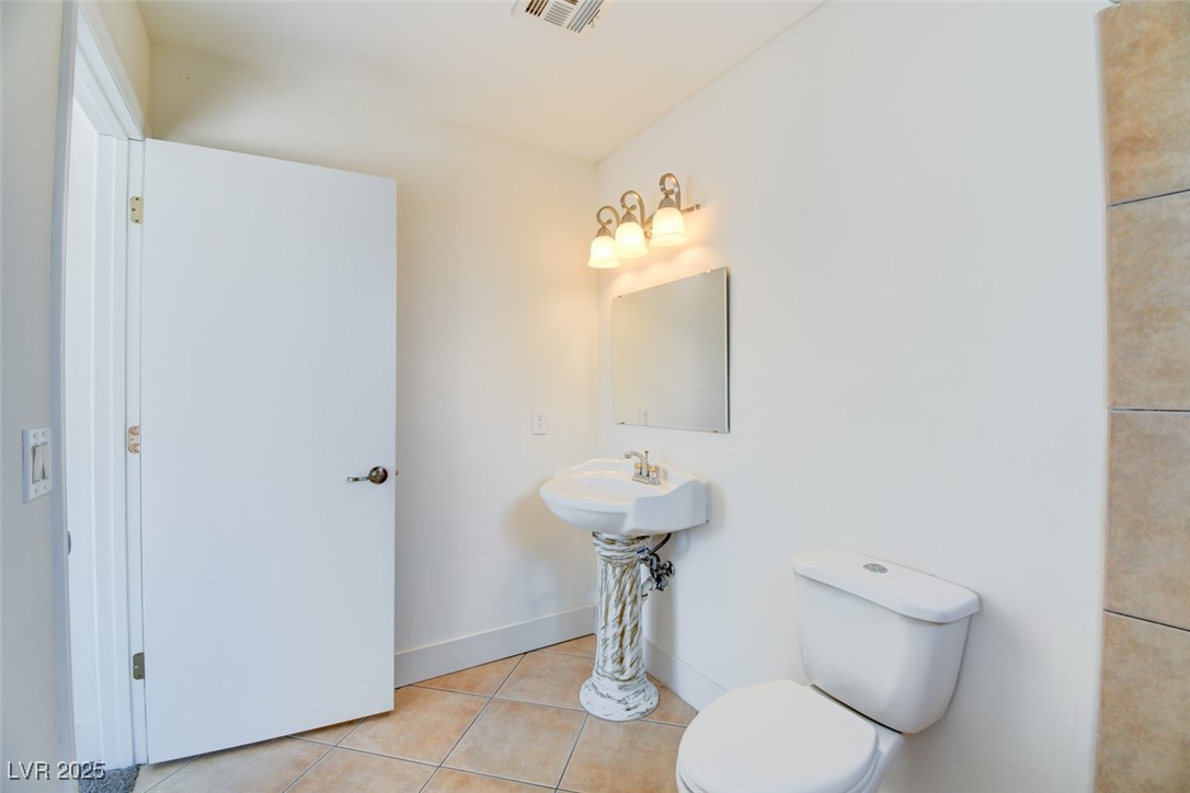 1405 Oakwood Avenue North Las Vegas NV 89030