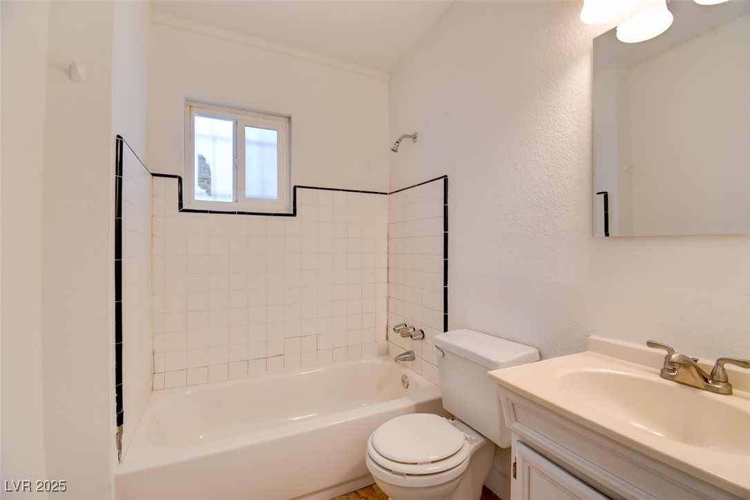 1405 Oakwood Avenue North Las Vegas NV 89030