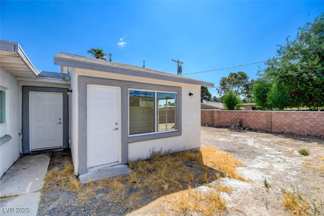 1405 Oakwood Avenue North Las Vegas NV 89030