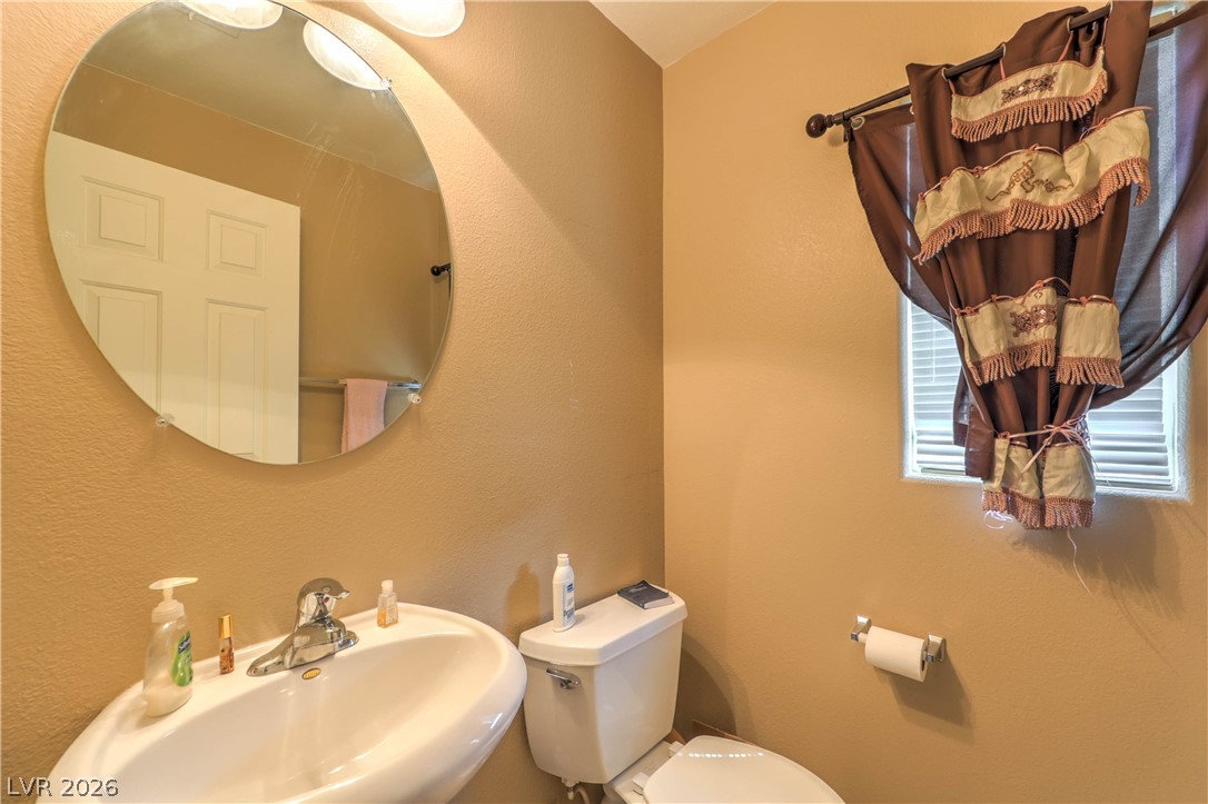 9068 Alluring Avenue Las Vegas NV 89149