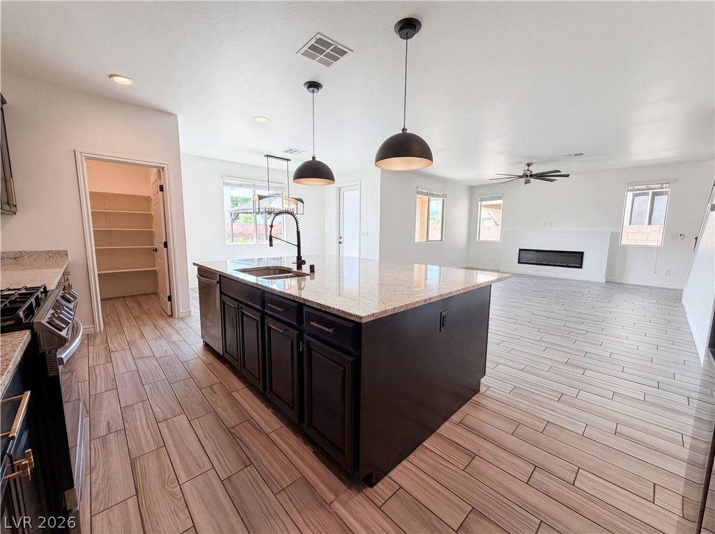 7779 Harthill Park Avenue Las Vegas NV 89113