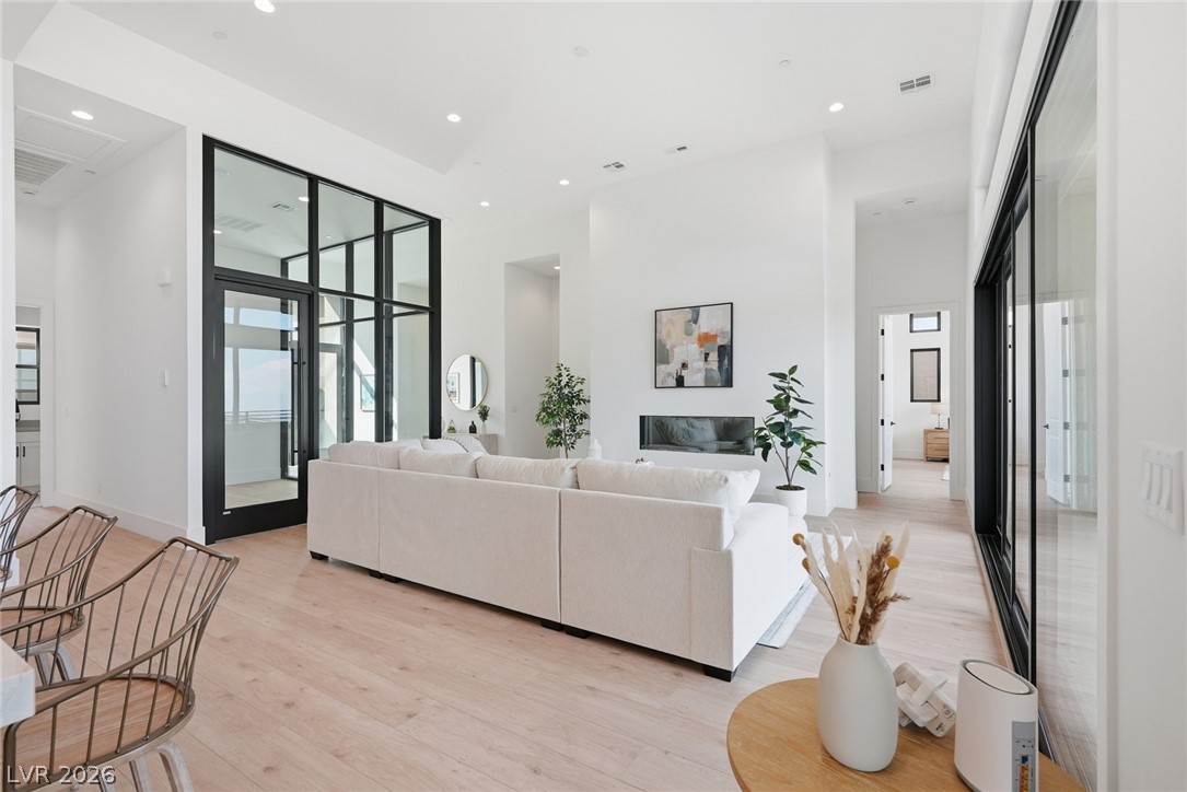 264 Talon Heights Street Las Vegas NV 89138