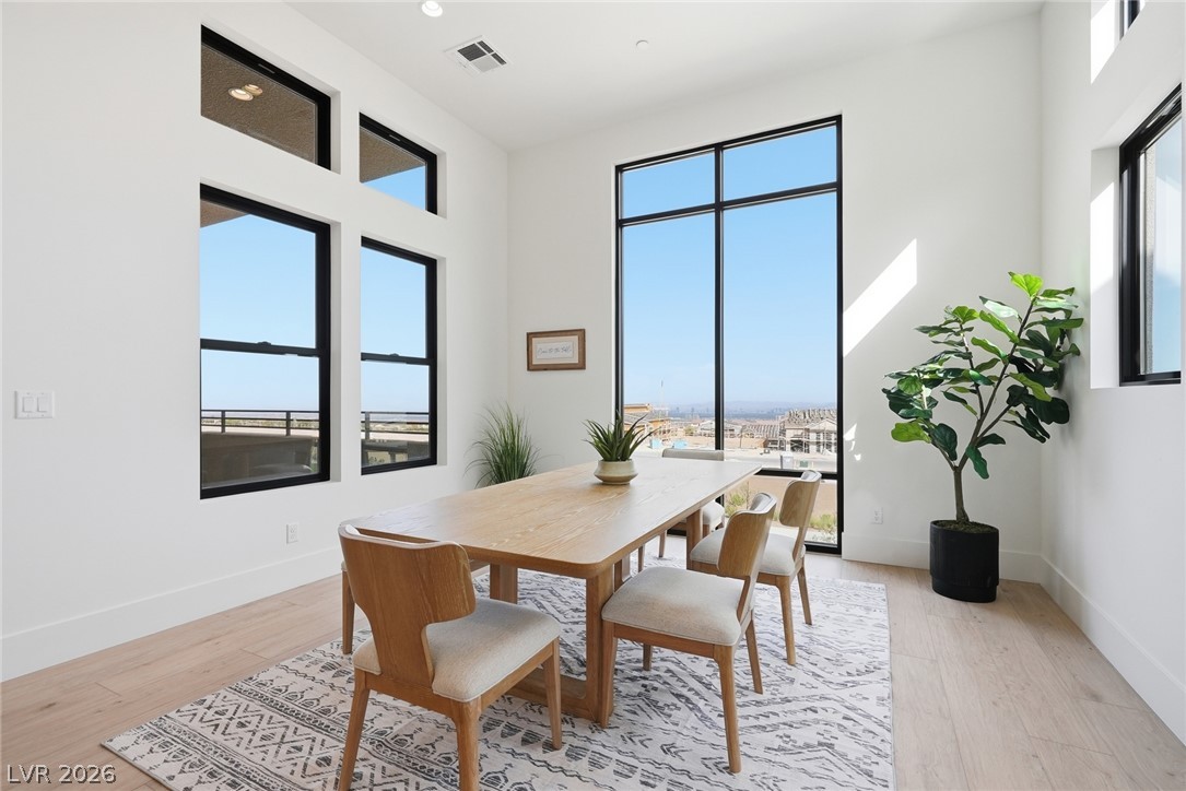 264 Talon Heights Street Las Vegas NV 89138
