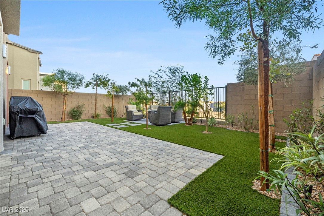 11701 Gentle Birdsong Avenue Las Vegas NV 89138
